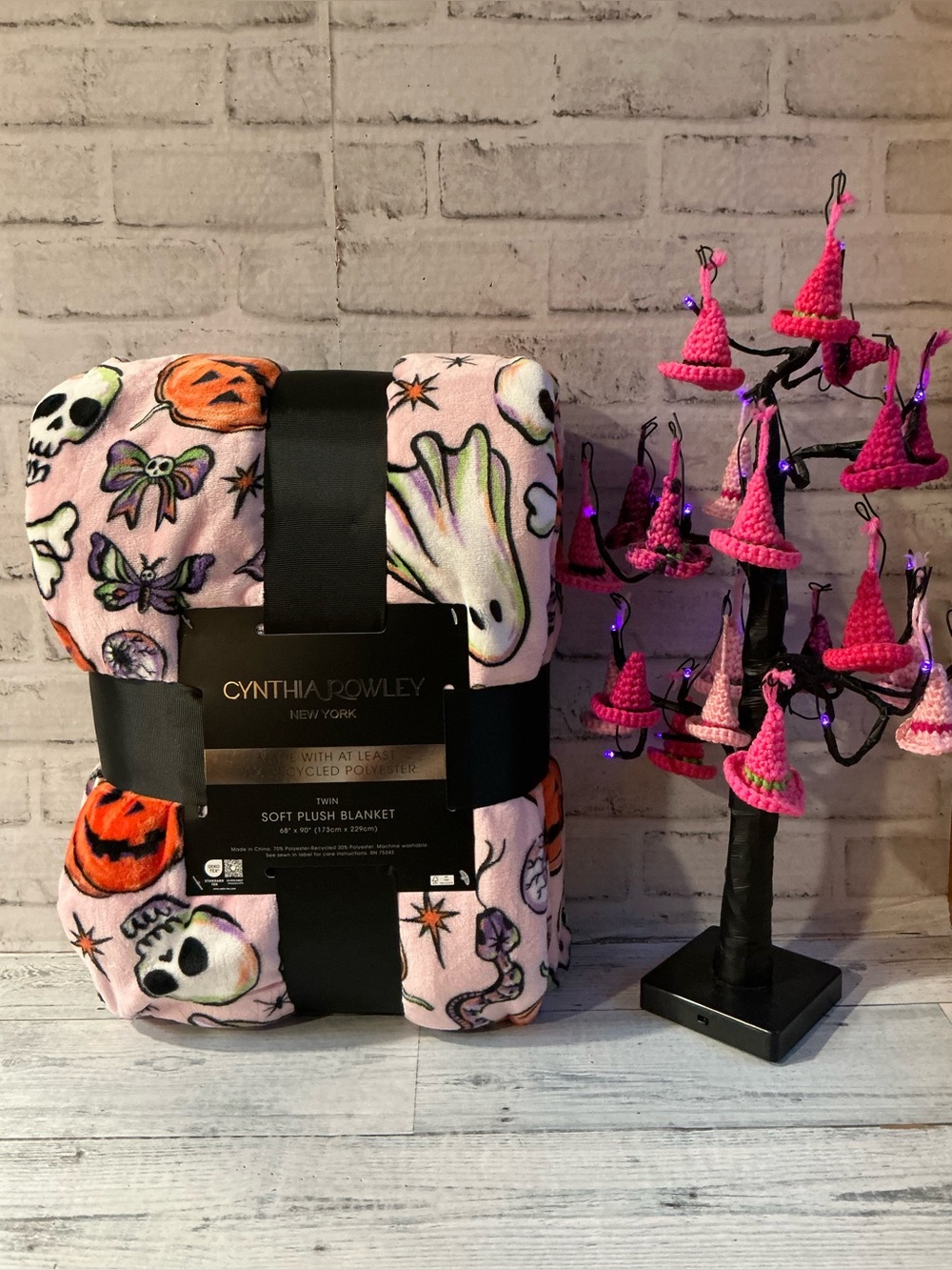 Cynthia Rowley Twin Size Sinister Halloween Blanket